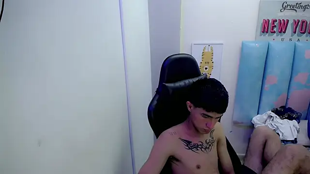 AAA_WHITE – webcam-show