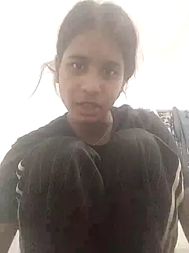 Shaniya03: онлайн-секс-чат