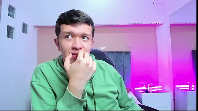 ken_col 在線直播表演