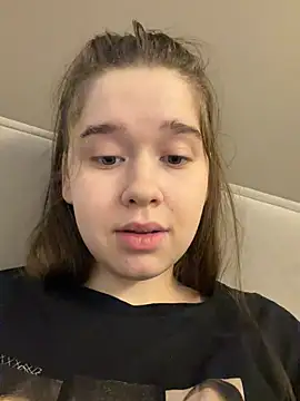 HornyGirlH: онлайн-секс-чат