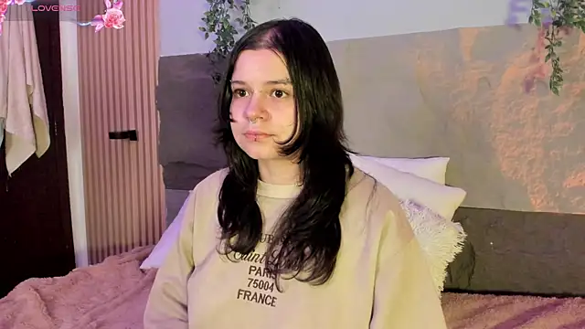 Chat XXX en directo de Mey_moon