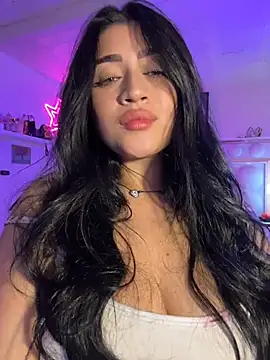 แชท XXX สดของ lucianaroy