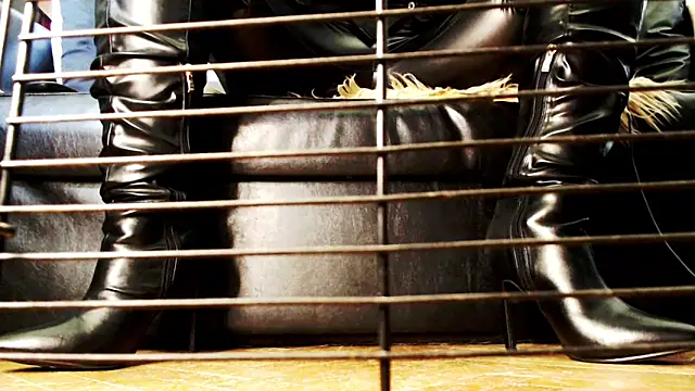 XXX chat uživo modela Imperatriza