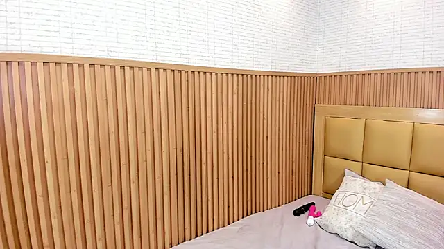 Chat +18 de LOLAMAXI ao vivo