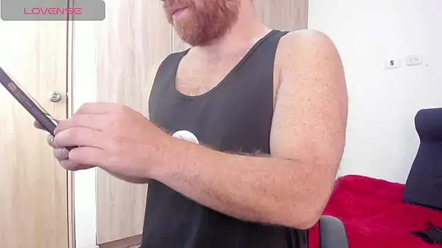 michacosio webcam show