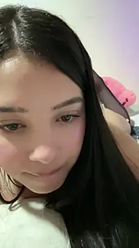 Chat +18 de Julieta_333 ao vivo