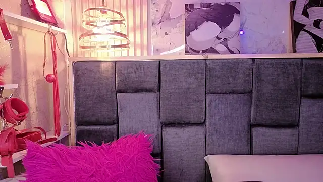 Chat +18 de Im-Lola ao vivo