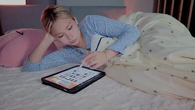 Czat XXX na żywo – RileyMee