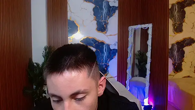 Show de Andres_Tay na webcam