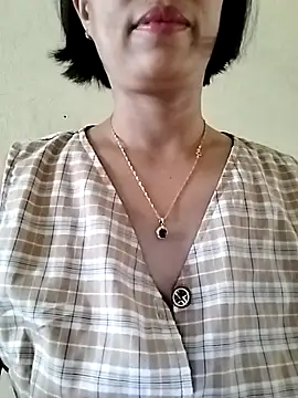 love_sexy090's Webcam Show