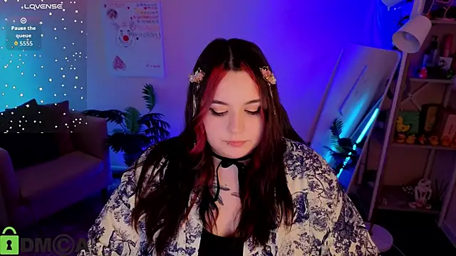 Mia_R0ss Chat XXX in diretta