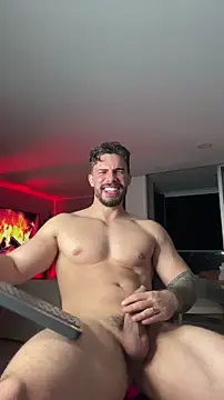 Valenthino_Salvatore: απευθείας συνομιλία ΧΧΧ