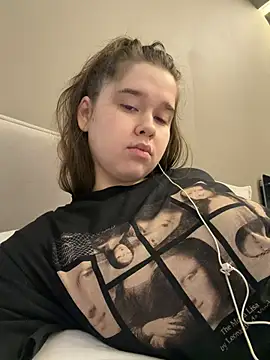 Pertunjukan Kamera Web HornyGirlH