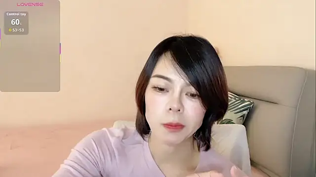 Linda-LL 在線直播表演