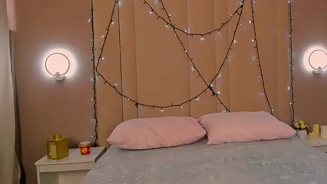 AdeleSilvy Chat XXX in diretta