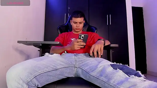 Liam_Mateo Adlı Modelin Web Kamerası Şovu