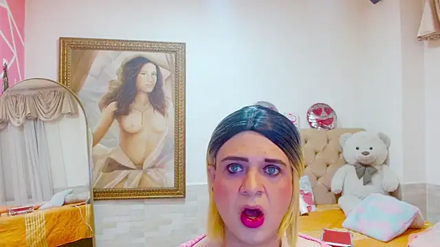 Pokazy przed kamerką – Dolldirtyxxx