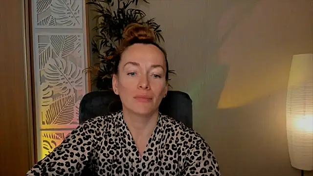 RebeccaMartinez's Live XXX Chat