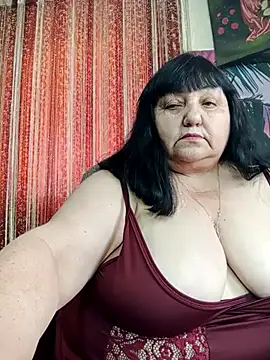 Nezsbudka: απευθείας συνομιλία ΧΧΧ