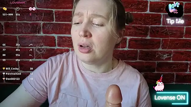 CitrusBlissss Adlı Modelin Canlı XXX Sohbeti