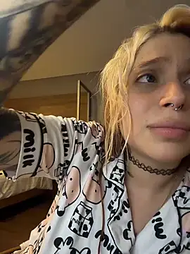 YunoRose_ Adlı Modelin Web Kamerası Şovu