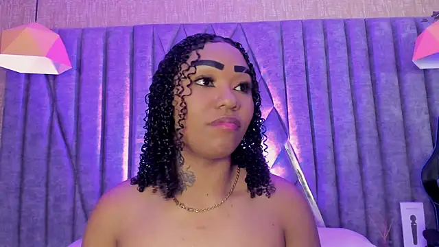 Živý XXX chat SkylerBloomm