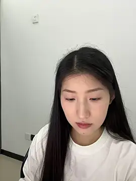 Chatroom XXX en direct de Mina_ovo