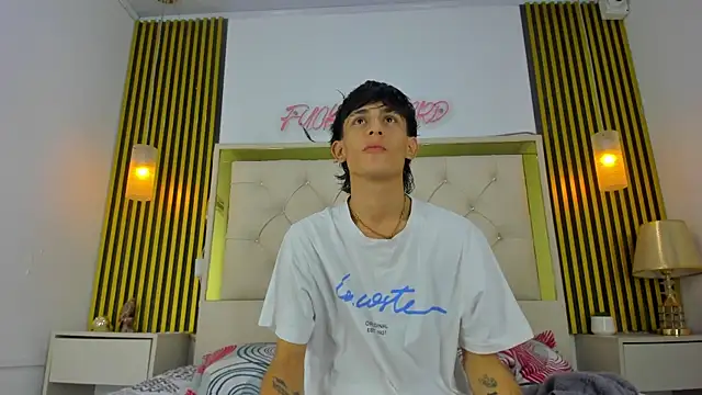 Just18Jake_ Live XXX Chat