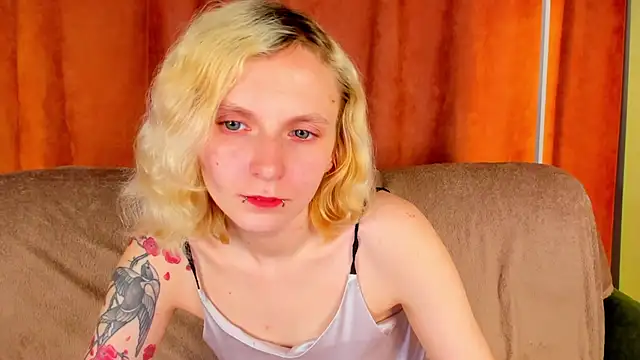 LikiLips élő XXX-chatje