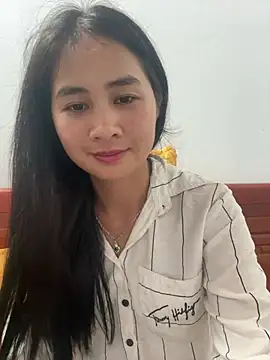 LittleSun_ élő XXX-chatje