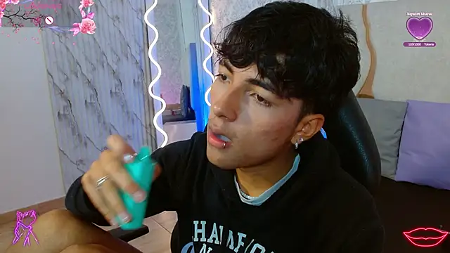 osamu_tay – Kamerová šou