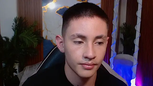 Andres_Tay's Webcam Show