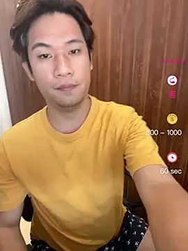 Titanryu 在線直播表演