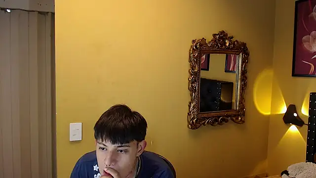 Chat +18 de luckk_ ao vivo