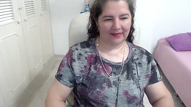 leonela_69 Live XXX-chat