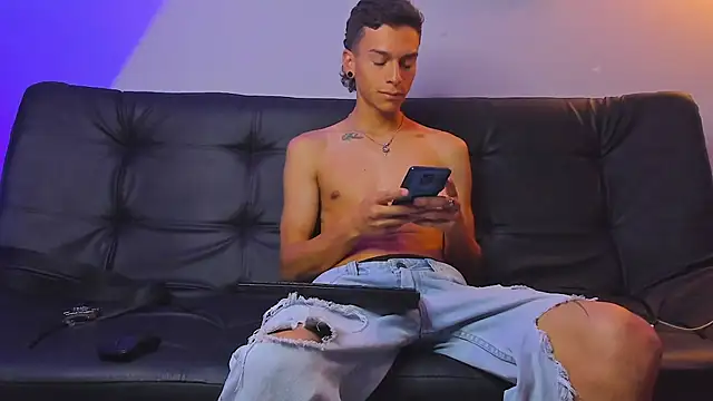 Noahh_Sky Webcam show