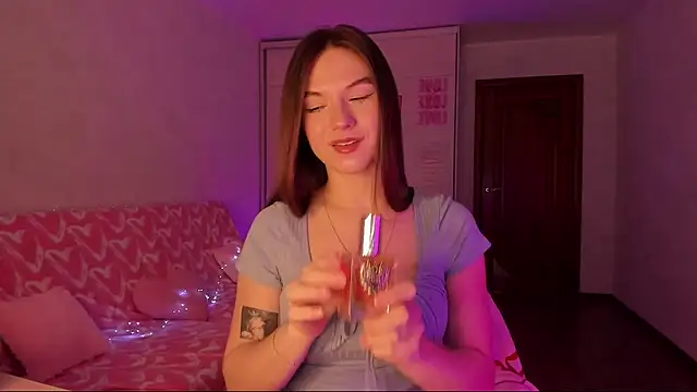 luna_lust_212 – Naživo XXX chat