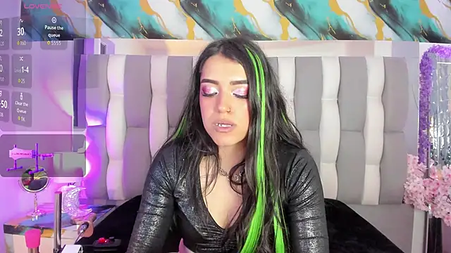 IsaDiiaz Adlı Modelin Canlı XXX Sohbeti