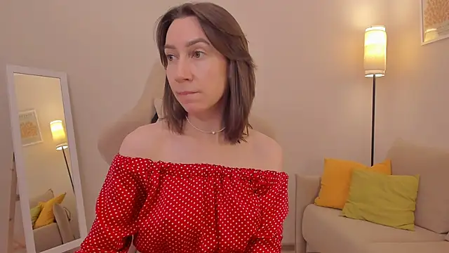 GoodGlamorGirl 现场XXX聊天