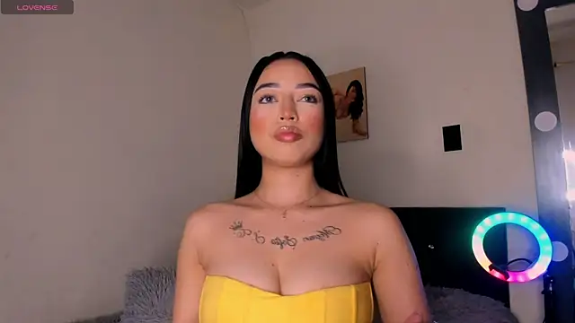 AnthonellaSweet_ Chat XXX in diretta