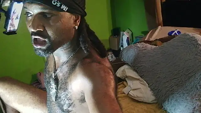 Sexslavescorpio Show in webcam