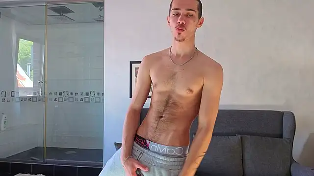 Chat XXX en directo de KaydenDrew