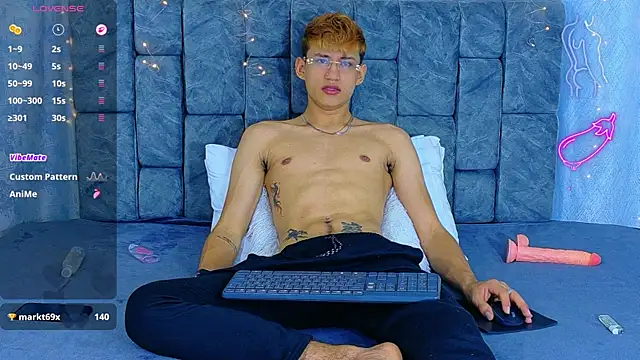 NicolasTorrez Adlı Modelin Canlı XXX Sohbeti