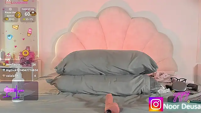 Candaceoweens Adlı Modelin Canlı XXX Sohbeti