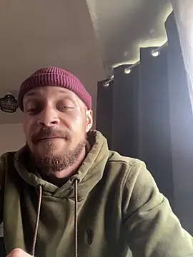 MattMiller28 Show in webcam