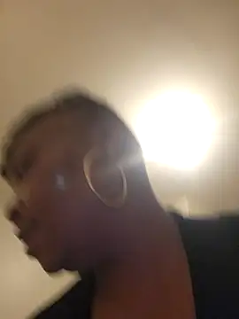 AllLeggs' Live XXX Chat