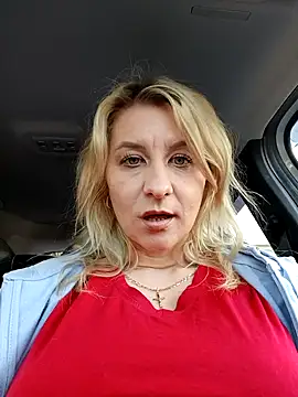 Show modela KaylinJan na web-kameri