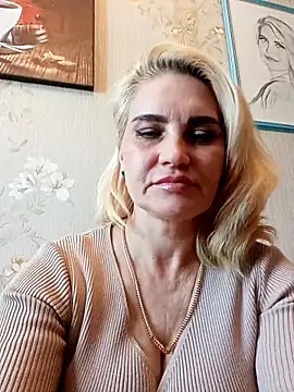 JennyOMay: απευθείας συνομιλία ΧΧΧ