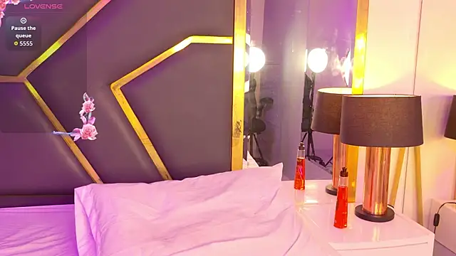 SamanthaPierce live XXX chat