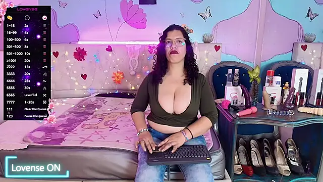 Zaly_mature Live XXX-Chat